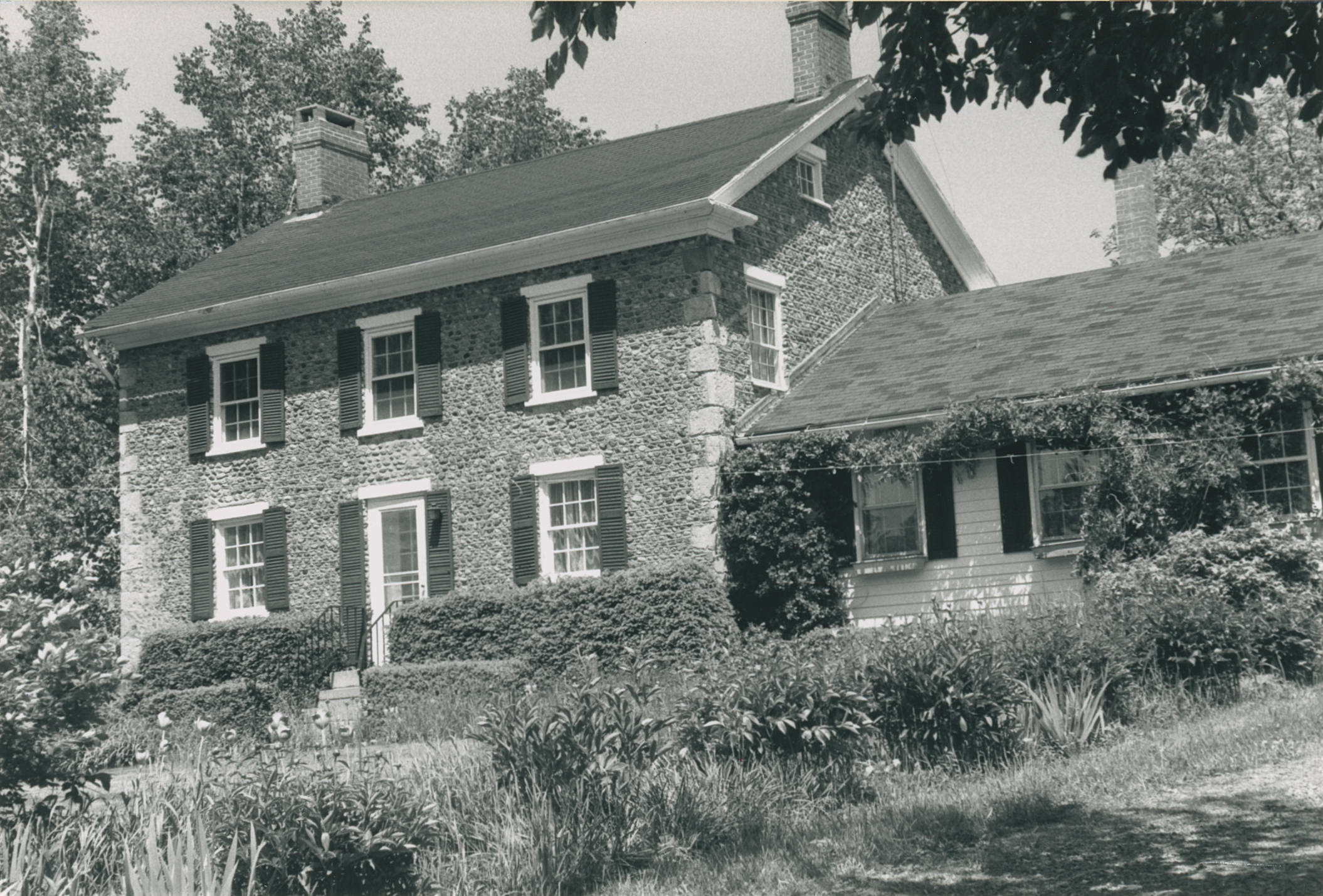 Gal-8 8841 Lock Berlin Rd 1